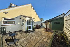 Gardens- click for photo gallery